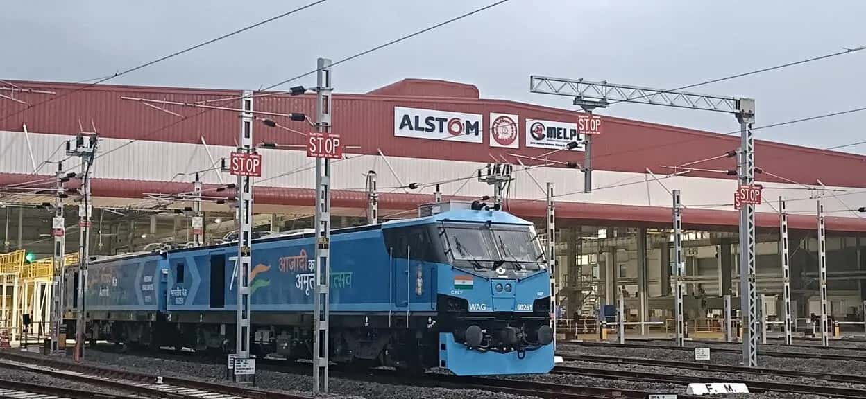 Alstom Secures EUR 107 Million WAG-12B Locomotive Maintenance Contract in India | рдЕрд▓реНрд╕реНрдЯреЙрдо рдХреЛ рднрд╛рд░рдд рдореЗрдВ рд╡реИрдЧ-12рдмреА рд▓реЛрдХреЛрдореЛрдЯрд┐рд╡ рд░рдЦрд░рдЦрд╛рд╡ рдХреЗ рд▓рд┐рдП 107 рдорд┐рд▓рд┐рдпрди рдпреВрд░реЛ рдХрд╛ рдЕрдиреБрдмрдВрдз рдорд┐рд▓рд╛